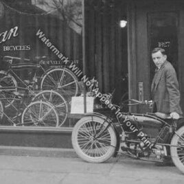 1923 Indian Motorcycle Moto Shop Bikes RARE Action Photo Reprint Pic Image M16
