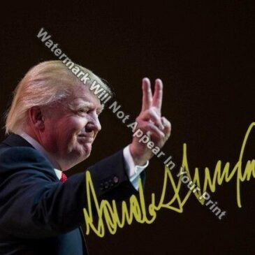DONALD TRUMP Signed Reprint Make America Great Again Photo 2016 President DT18